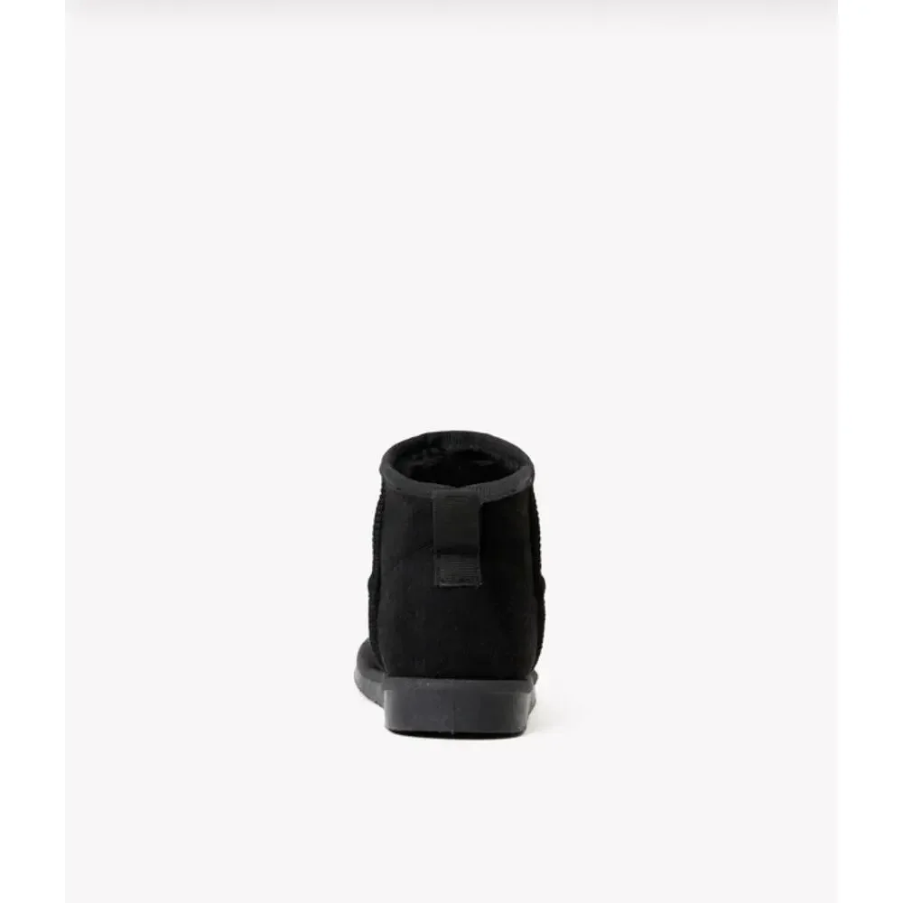 FabKids Black Faux Suede Pull-On Toddler Booties - Size 9